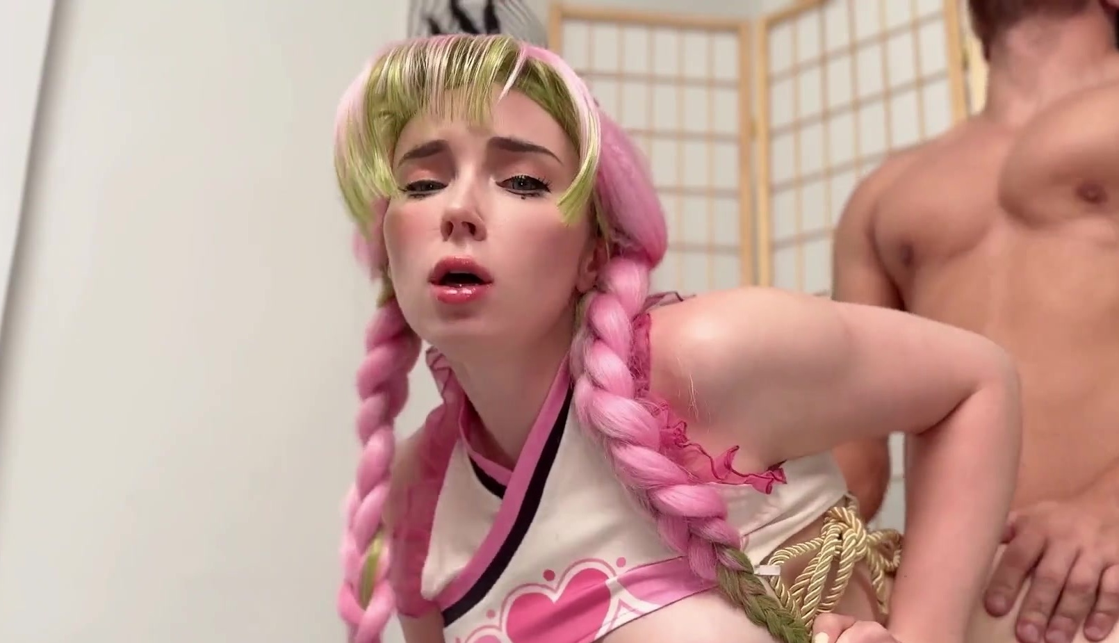 Resim Sweetie Fox ile Cum Derleme Yarışması Kasım 2024